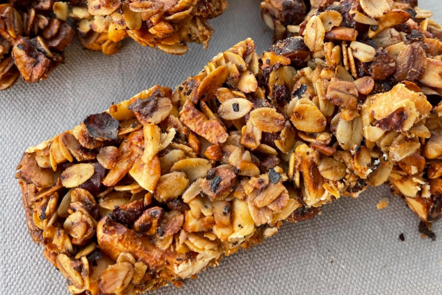 Granola Müesli Riegel mit Honig