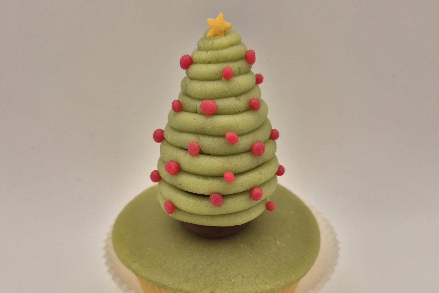 Marzipantanne Modellieranleitung