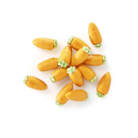 Marzipan Rüebli mit Zuckerkraut 
