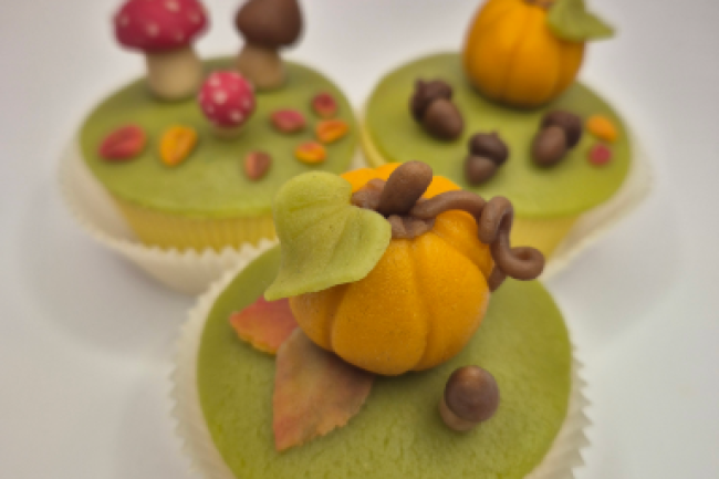 Kürbis modellieren aus Marzipan